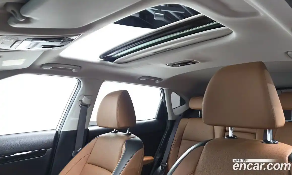 Kia Seltos 2023 1.6 Автомат в Москве № 131479, фото 18