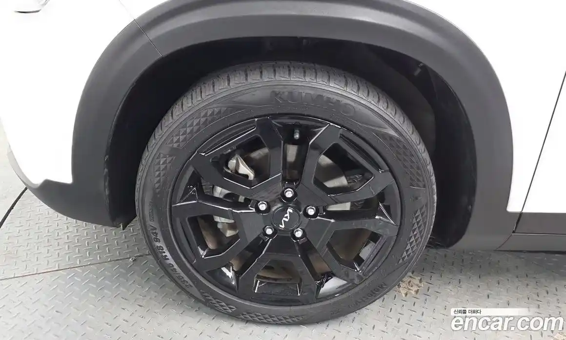 Kia Seltos 2023 1.6 Автомат в Москве № 131479, фото 5