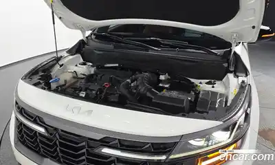 Kia Seltos 2023 1.6 Автомат в Москве № 131479, миниатюра 6