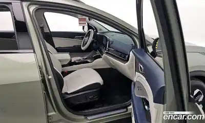 Kia Sportage 2023 1.6 Автомат в Москве № 132115, миниатюра 10