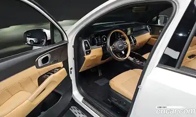 Kia Sorento 2023 2.2 Автомат в Москве № 132388, миниатюра 4