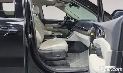 Kia Canival 2023 3.5 Автомат в Москве № 133292, миниатюра 11