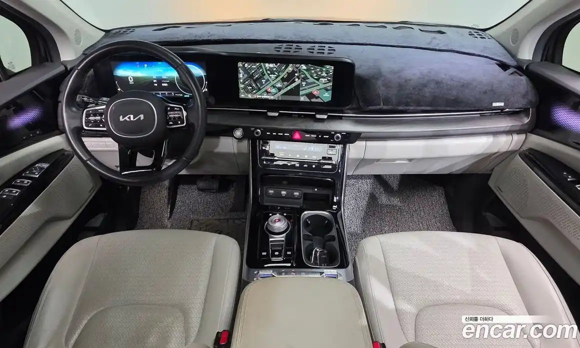 Kia Canival 2023 3.5 Автомат в Москве № 133292, фото 7