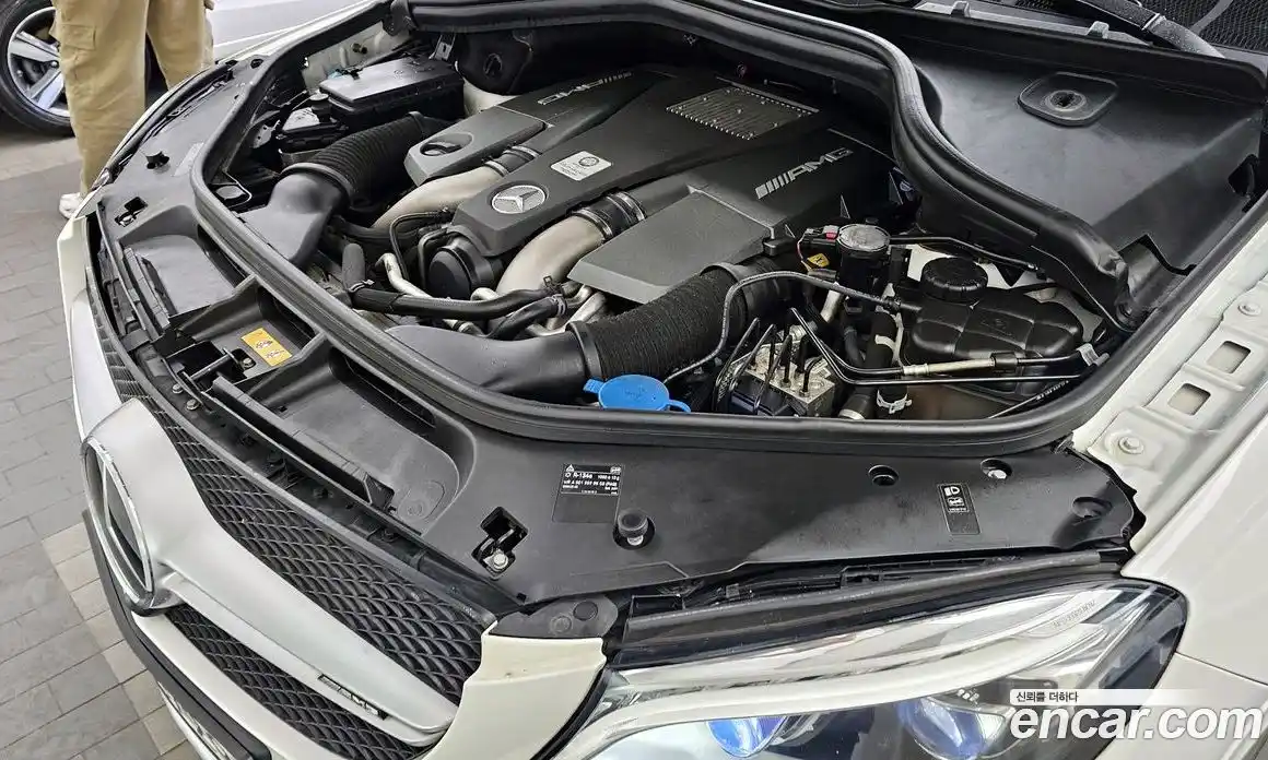 Mercedes-Benz GLE-Class 2016 5.5 Автомат в Москве № 138171, фото 18