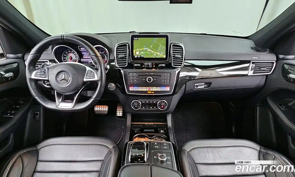 Mercedes-Benz GLE-Class 2016 5.5 Автомат в Москве № 138171, фото 10