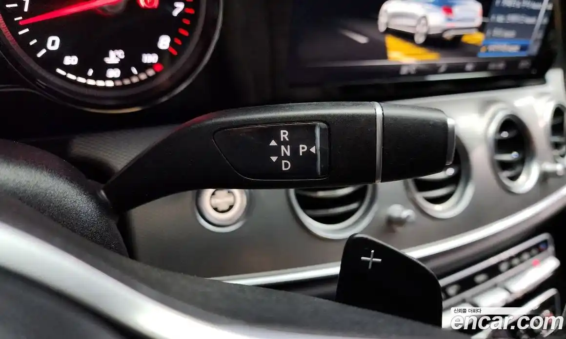 Mercedes-Benz E-Class 2019 2.0 Автомат в Москве № 139115, фото 13