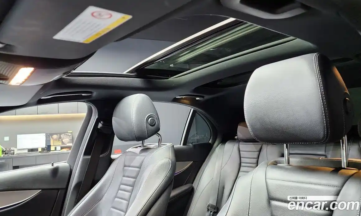 Mercedes-Benz E-Class 2019 2.0 Автомат в Москве № 139115, фото 15