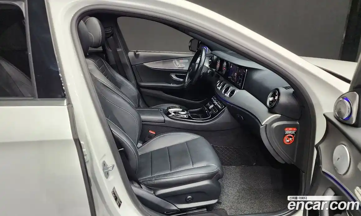 Mercedes-Benz E-Class 2019 2.0 Автомат в Москве № 139115, фото 16