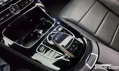 Mercedes-Benz E-Class 2019 2.0 Автомат в Москве № 139115, миниатюра 2