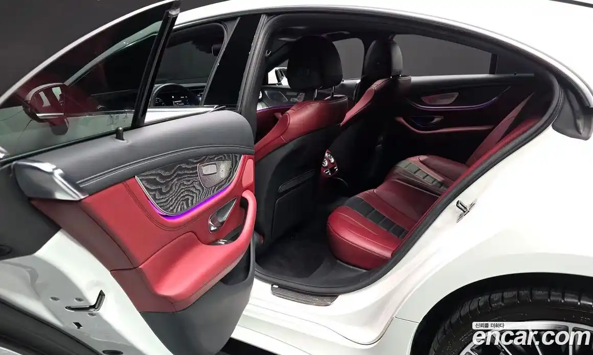 Mercedes-Benz CLS-Class 2023 3.0 Автомат в Москве № 140785, фото 13