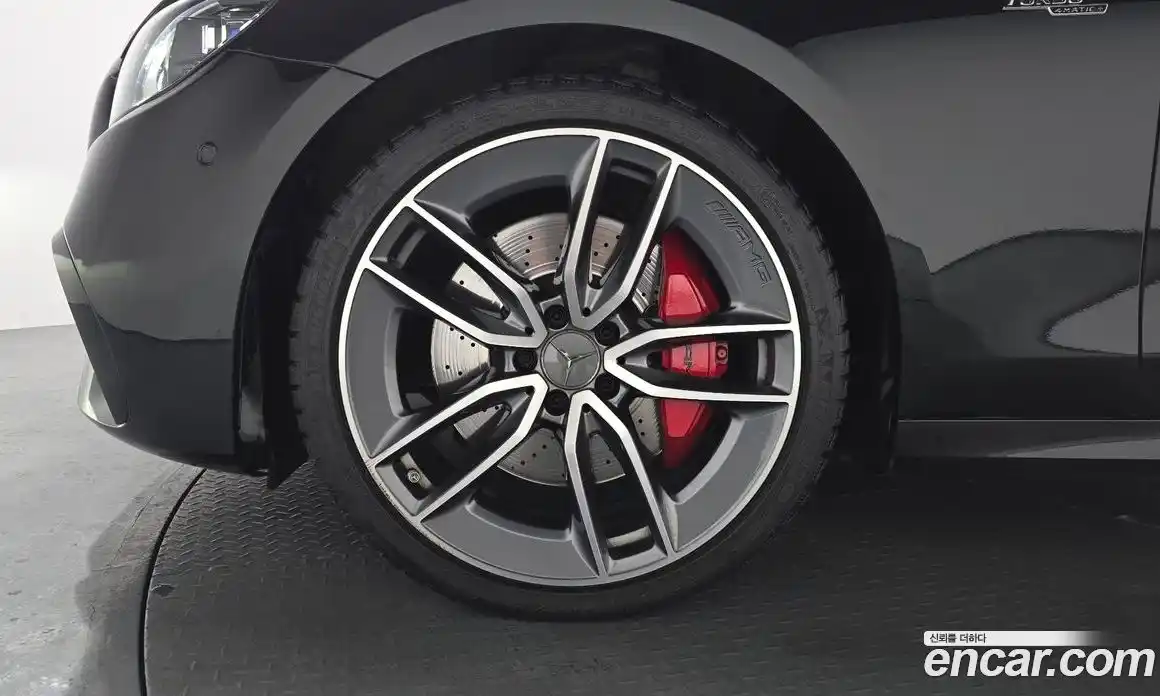 Mercedes-Benz E-Class 2021 3.0 Автомат в Москве № 142005, фото 17