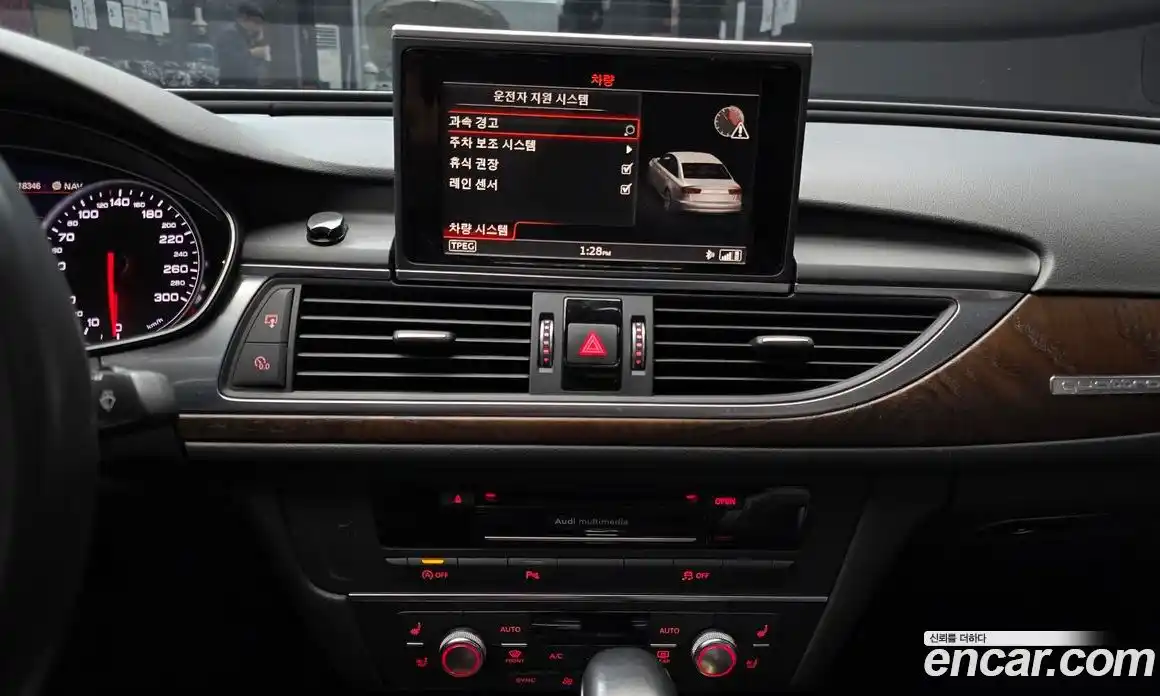 Audi A6 2016 2.0 Автомат в Москве № 142062, фото 14