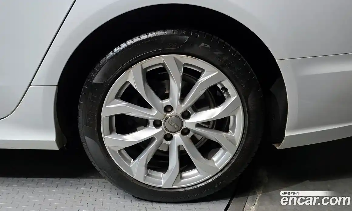 Audi A6 2016 2.0 Автомат в Москве № 142062, фото 5