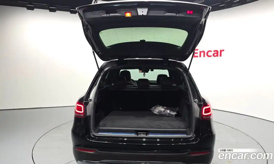 Mercedes-Benz GLC-Class 2021 2.0 Автомат в Москве № 143495, фото 12