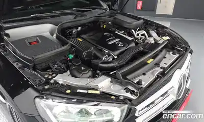 Mercedes-Benz GLC-Class 2021 2.0 Автомат в Москве № 143495, миниатюра 2