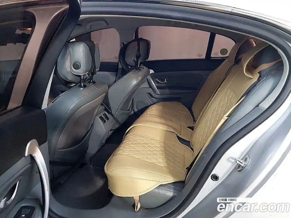 Renault SM5 2011 2.0 Автомат в Москве № 149694, фото 9