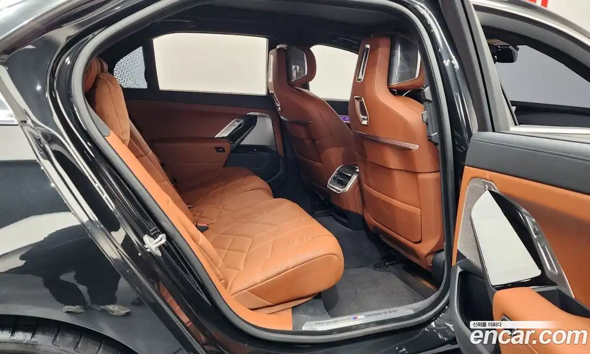 BMW 7-Series 2024 3.0 Автомат в Москве № 153963, фото 12