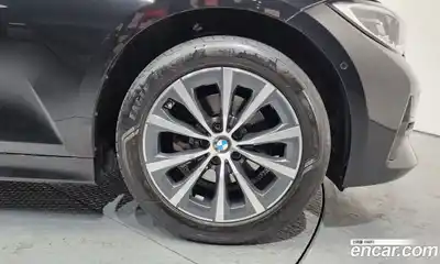 BMW 3-Series 2022 2.0 Автомат в Москве № 157048, миниатюра 11