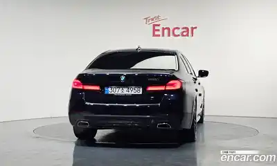 BMW 5-Series 2022 2.0 Автомат в Москве № 157731, миниатюра 2