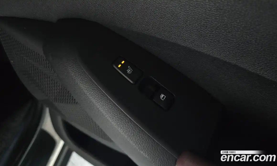 Kia Seltos 2020 1.6 Автомат в Москве № 15785, фото 14