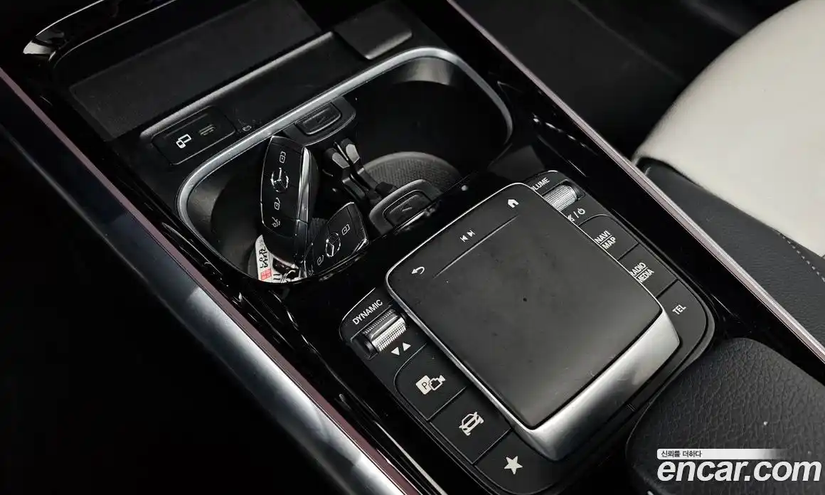 Mercedes-Benz GLA-Class 2023 2.0 Автомат в Москве № 160372, фото 9