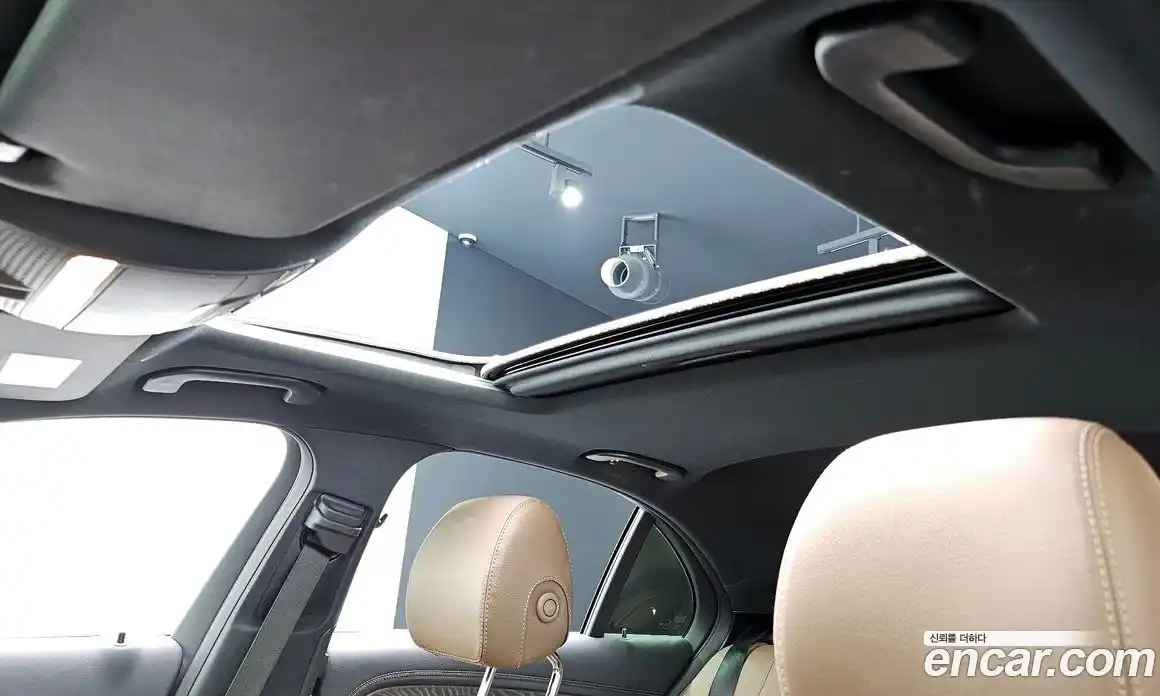 Mercedes-Benz E-Class 2023 2.0 Автомат в Москве № 161158, фото 14