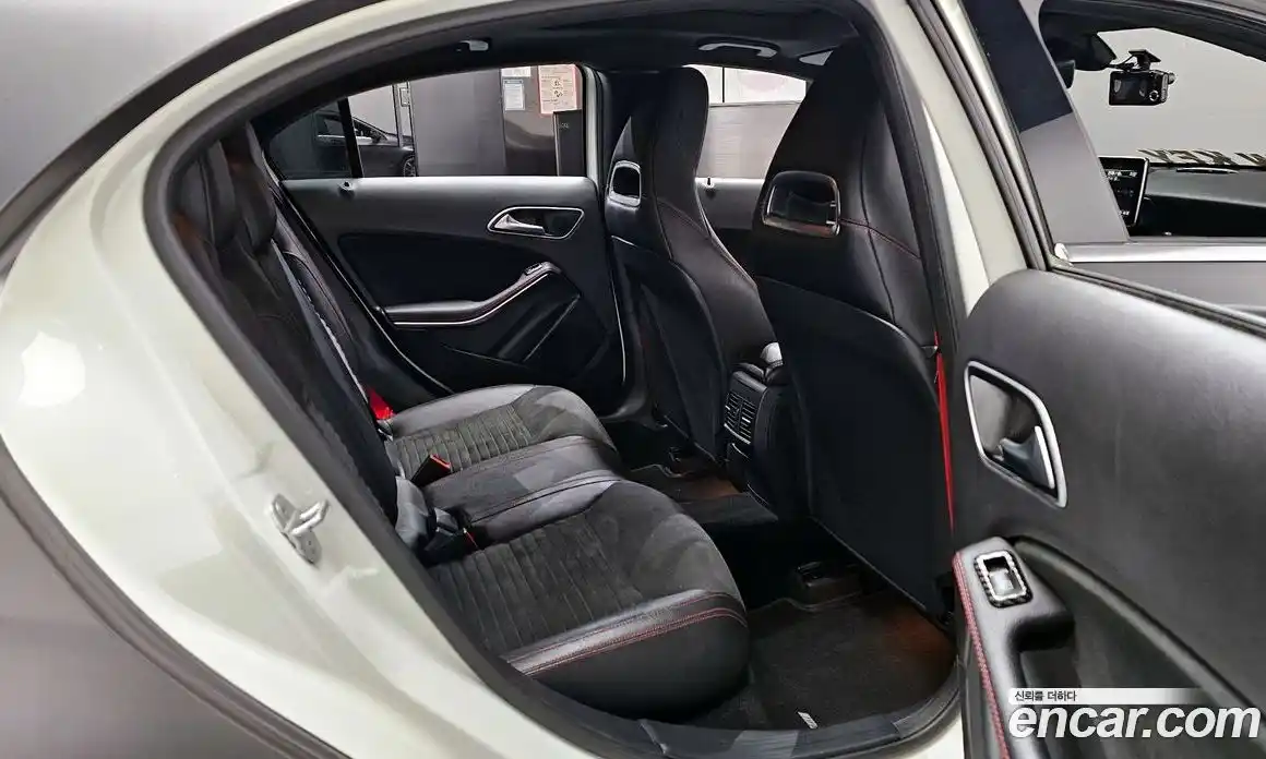 Mercedes-Benz A-Class 2016 2.0 Автомат в Москве № 161498, фото 17