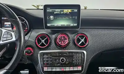 Mercedes-Benz A-Class 2016 2.0 Автомат в Москве № 161498, миниатюра 2