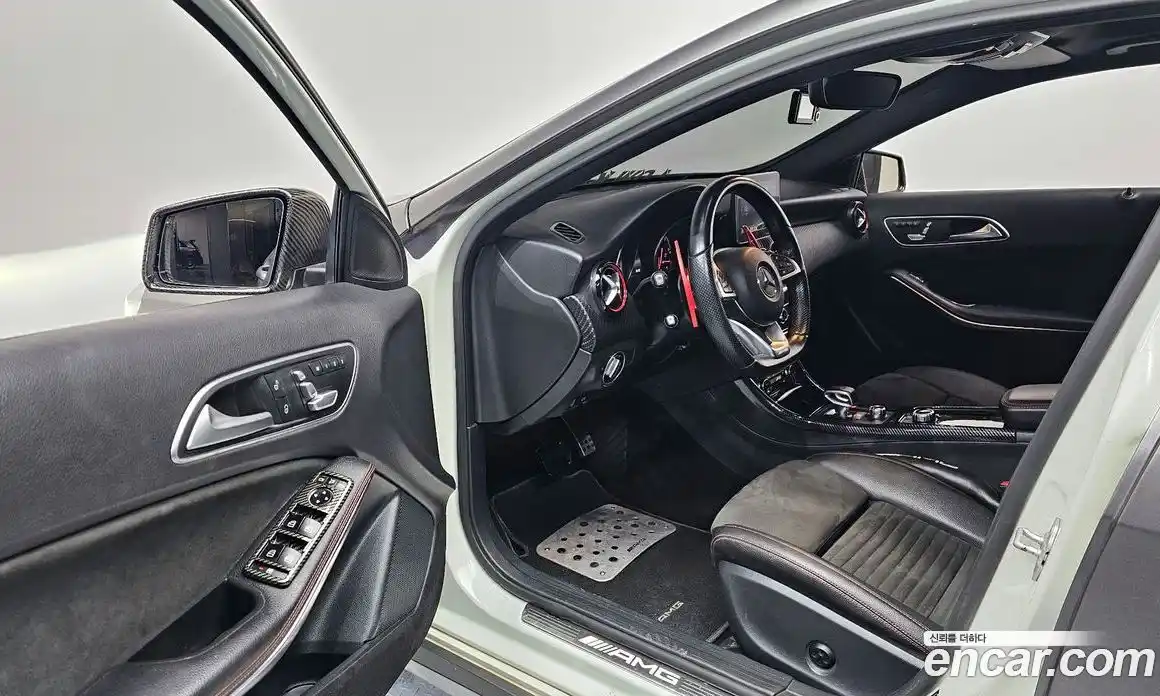 Mercedes-Benz A-Class 2016 2.0 Автомат в Москве № 161498, фото 6