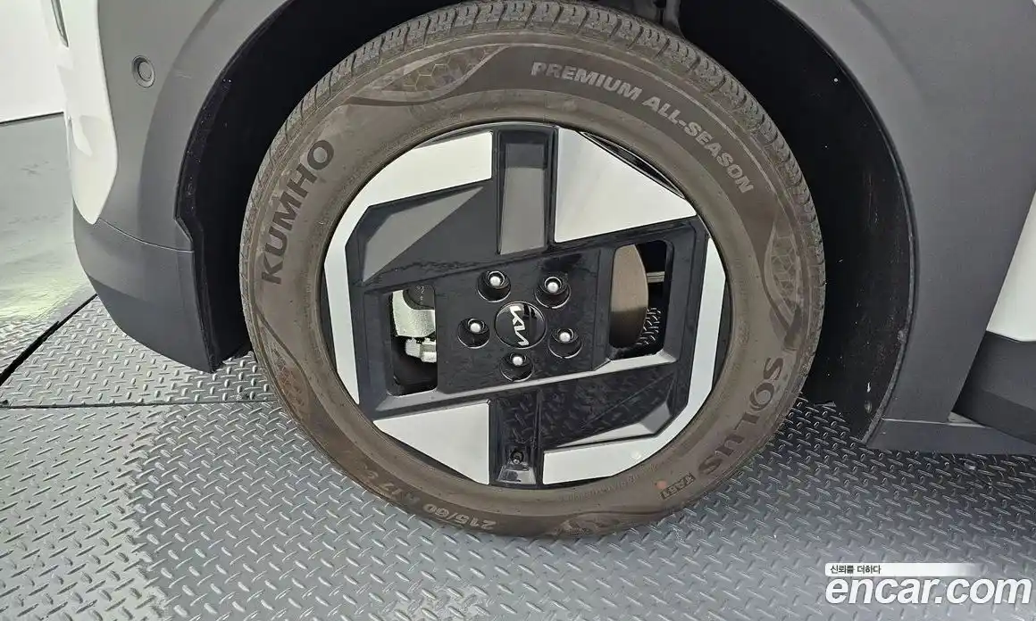 Kia EV3 2025 0.2 Автомат в Москве № 16158, фото 6