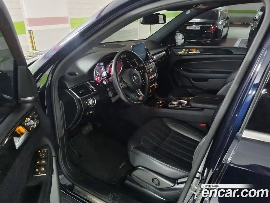 Mercedes-Benz GLE-Class 2018 3.5 Автомат в Москве № 161630, фото 7