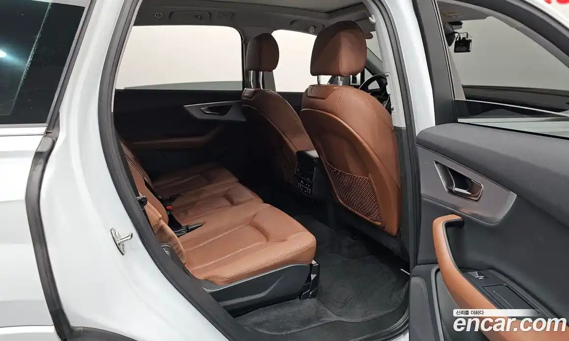 Audi Q7 2021 3.0 Автомат в Москве № 162499, фото 5