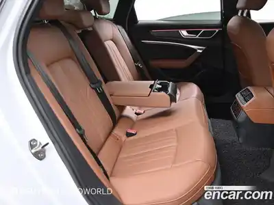 Audi A6 2023 2.0 Автомат в Москве № 162687, миниатюра 12