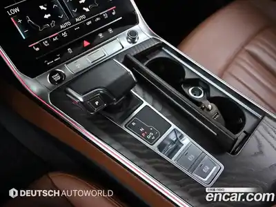 Audi A6 2023 2.0 Автомат в Москве № 162687, миниатюра 10