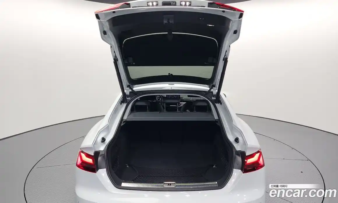 Audi A5 2023 2.0 Автомат в Москве № 162795, фото 8