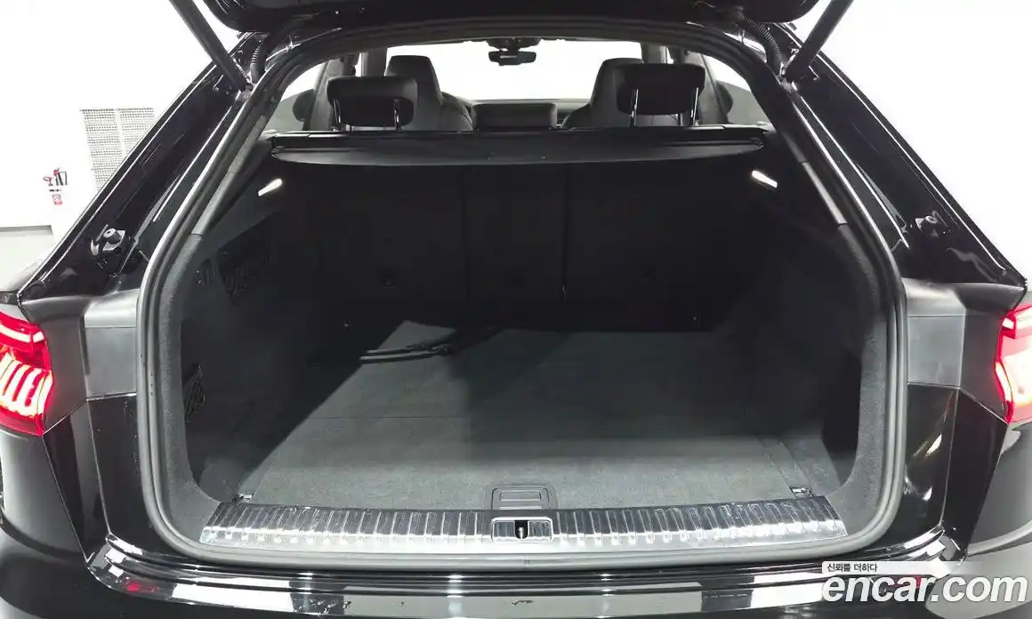 Audi RSQ8 2022 4.0 Автомат в Москве № 163096, фото 14