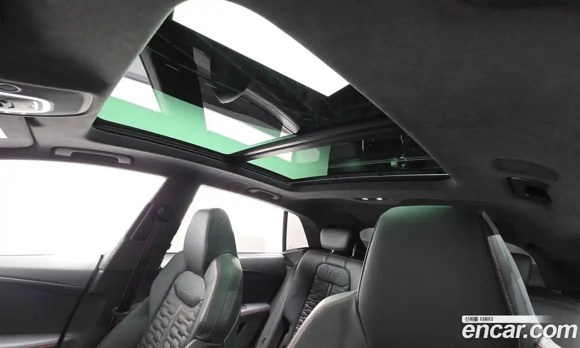 Audi RSQ8 2022 4.0 Автомат в Москве № 163096, фото 4