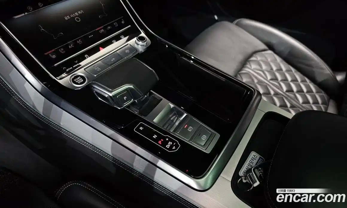 Audi Q7 2022 3.0 Автомат в Москве № 163123, фото 9