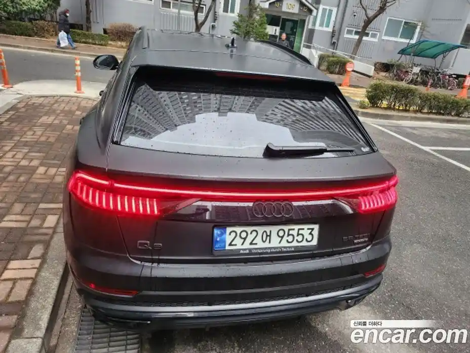 Audi Q8 2023 3.0 Автомат в Москве № 163944, фото 4