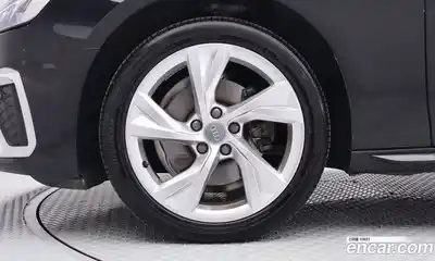 Audi A4 2020 2.0 Автомат в Москве № 164035, миниатюра 5