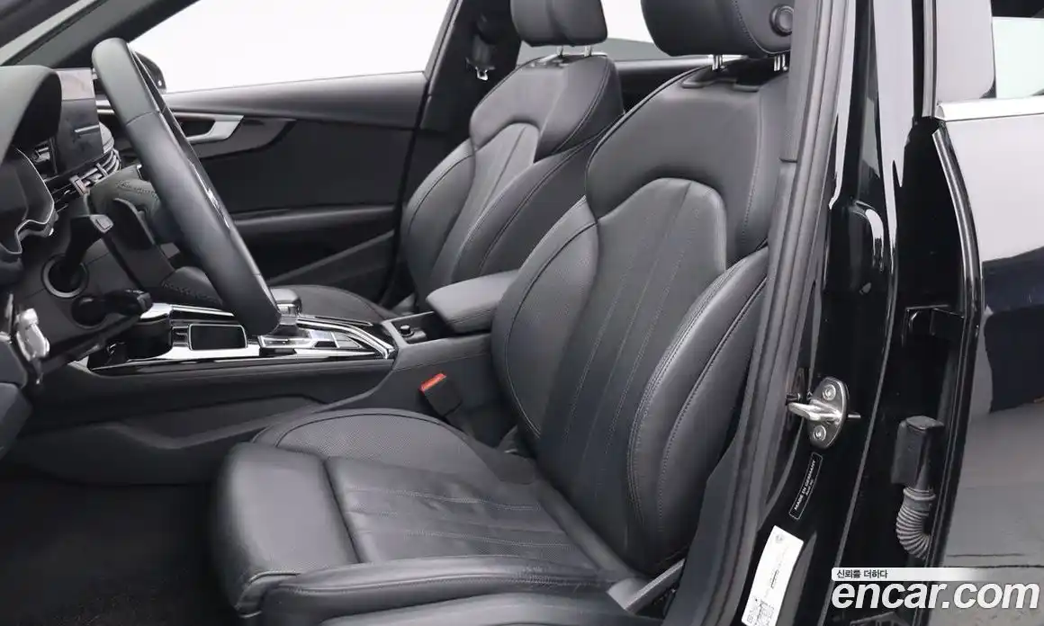 Audi A4 2020 2.0 Автомат в Москве № 164035, фото 10