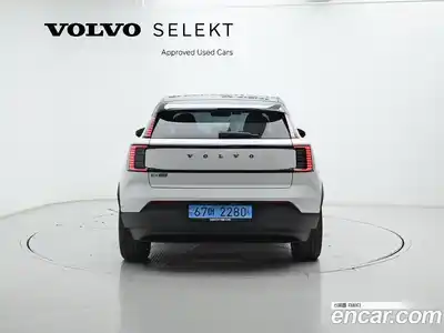 Volvo EX30 2025 0.2 Автомат в Москве № 164134, миниатюра 4