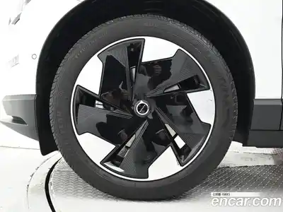 Volvo EX30 2025 0.2 Автомат в Москве № 164134, миниатюра 5