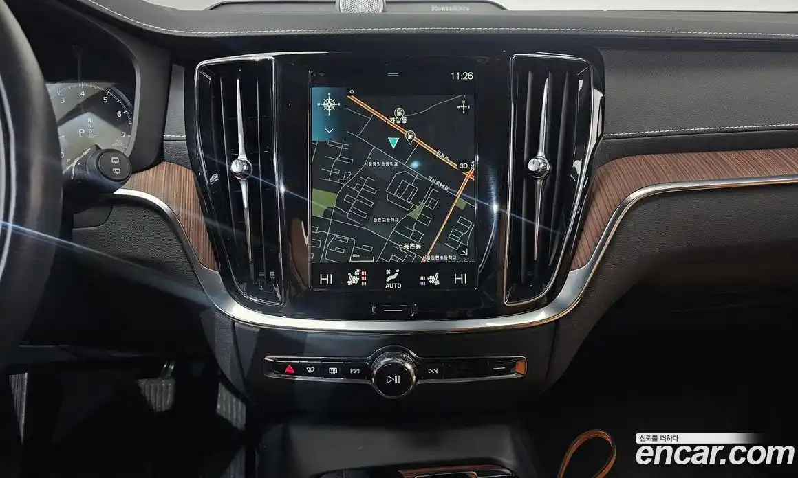 Volvo V60 2021 2.0 Автомат в Москве № 164314, фото 13