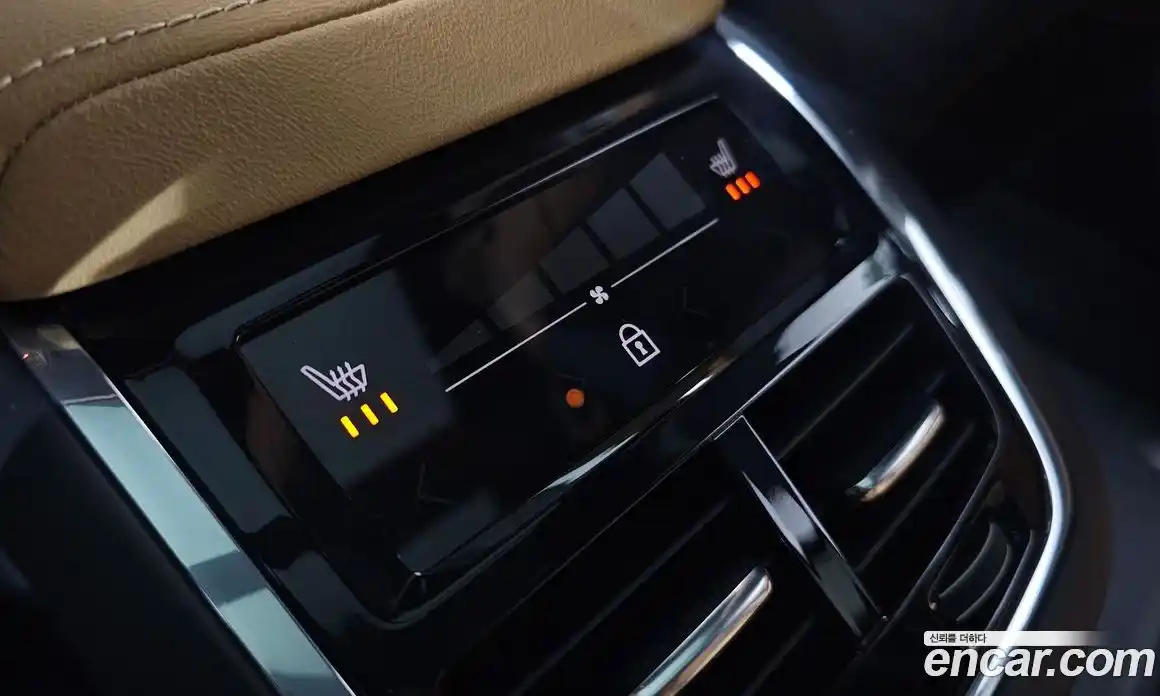 Volvo V60 2021 2.0 Автомат в Москве № 164314, фото 18