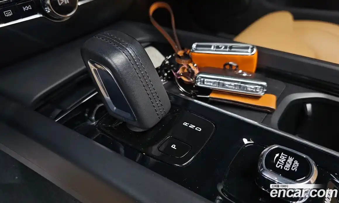 Volvo V60 2021 2.0 Автомат в Москве № 164314, фото 8