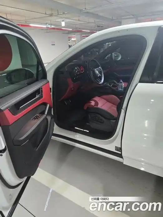 Porsche Cayenne 2025 4.0 Автомат в Москве № 164897, фото 11