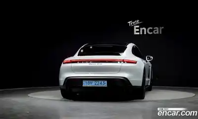 Porsche Taycan 2023 0.1 Автомат в Москве № 165280, миниатюра 7
