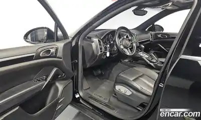 Porsche Cayenne, 2016