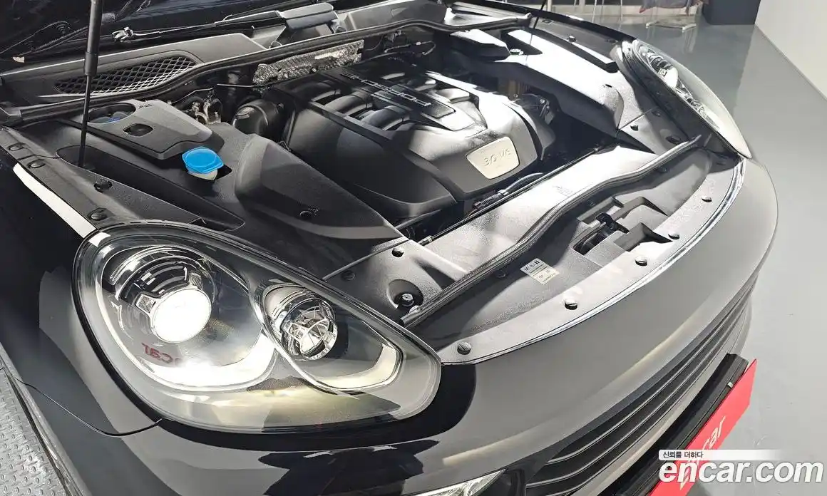 Porsche Cayenne 2016 3.0 Автомат в Москве № 165329, фото 8